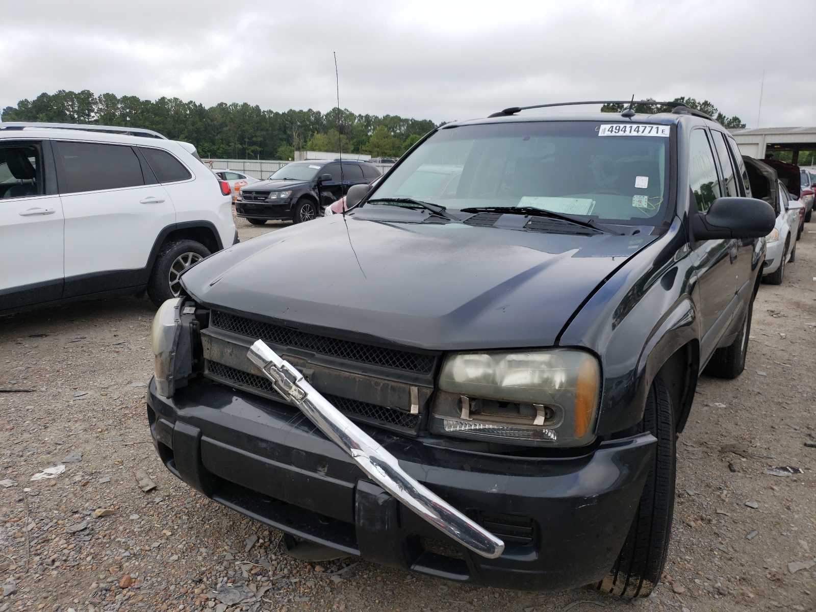 Photo 2 from auction – 2005 CHEVROLET TRAILBLAZE with VIN 1GNDS13SX52107221