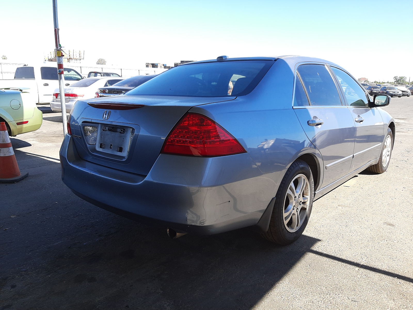 Photo 4 from auction – 2007 HONDA ACCORD EX with VIN 1HGCM56897A086992