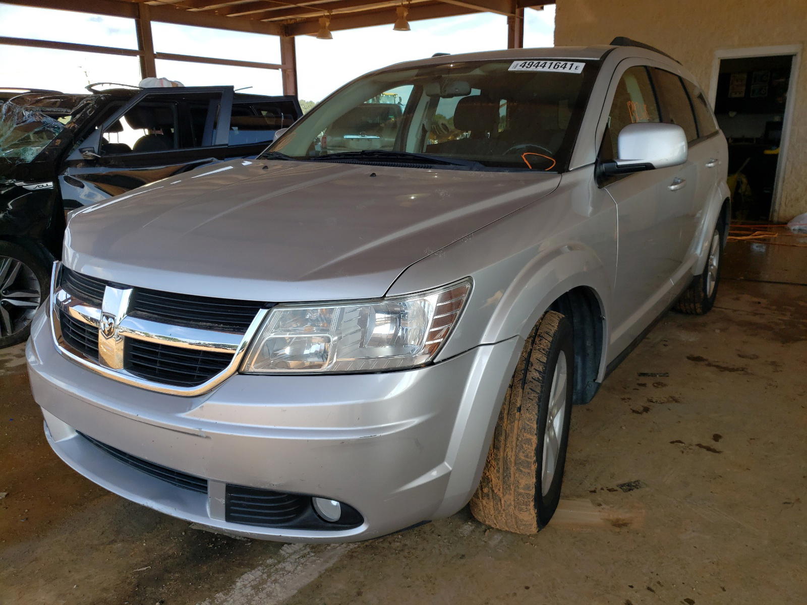 Photo 2 from auction – 2010 DODGE JOURNEY SX with VIN 3D4PG5FV2AT148555