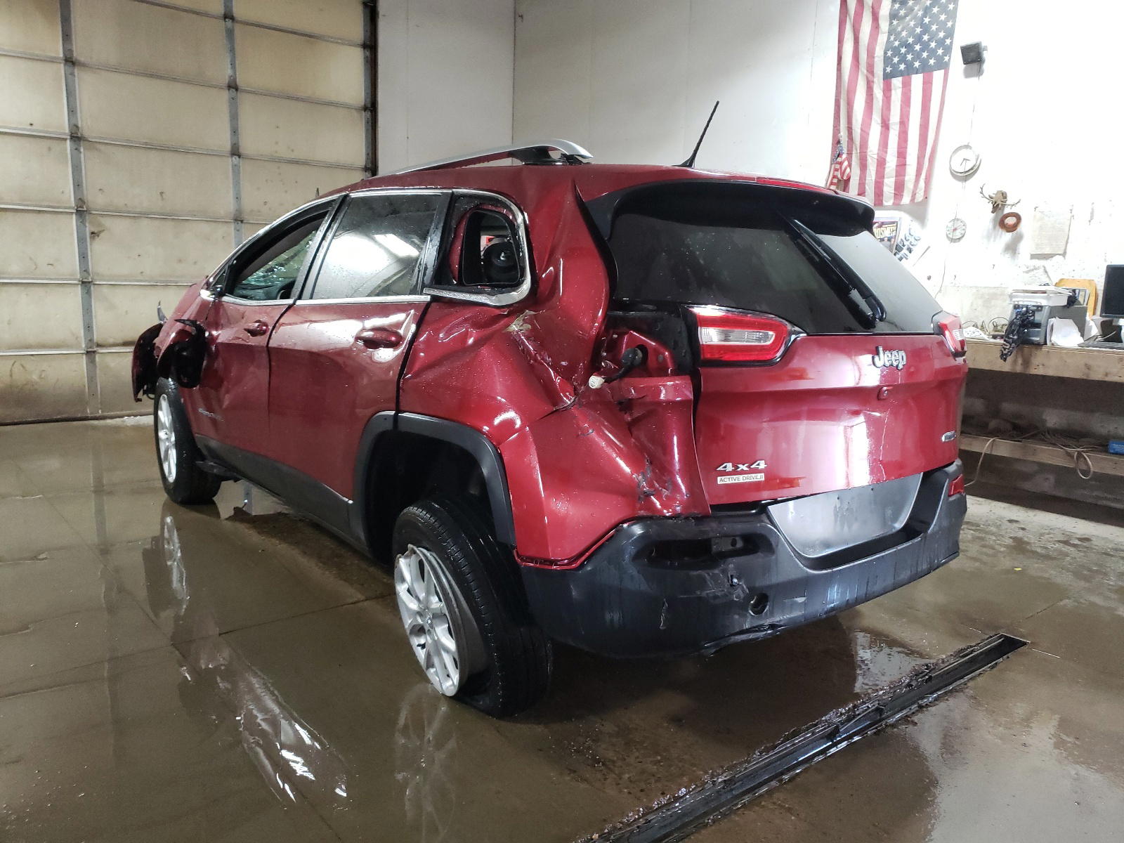 Photo 3 from auction – 2014 JEEP CHEROKEE L with VIN 1C4PJMCB3EW227817
