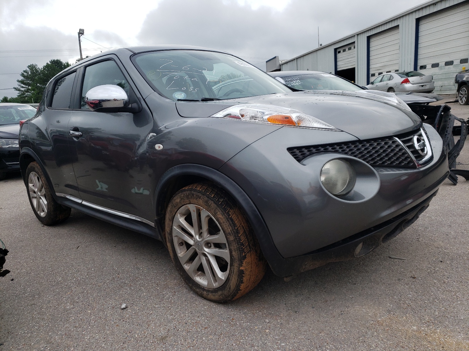 NISSAN JUKE S 2012 z numerem VIN JN8AF5MR7CT102332 - Zdjęcie z aukcji