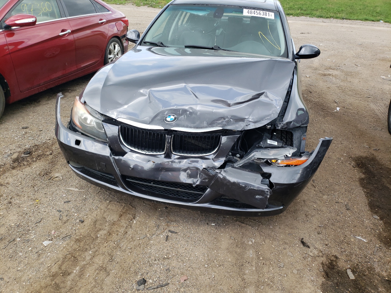 Photo 9 from auction – 2006 BMW 325 XI with VIN WBAVD13566KV04943
