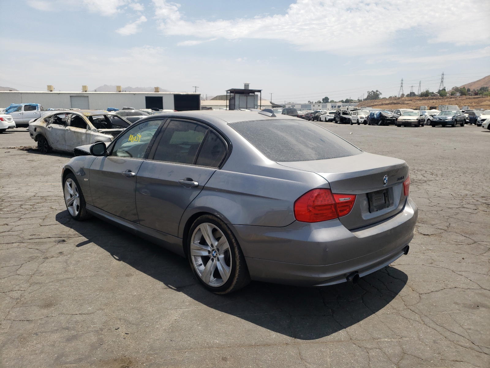 Photo 3 from auction – 2010 BMW 335 I with VIN WBAPM7C56AA367447