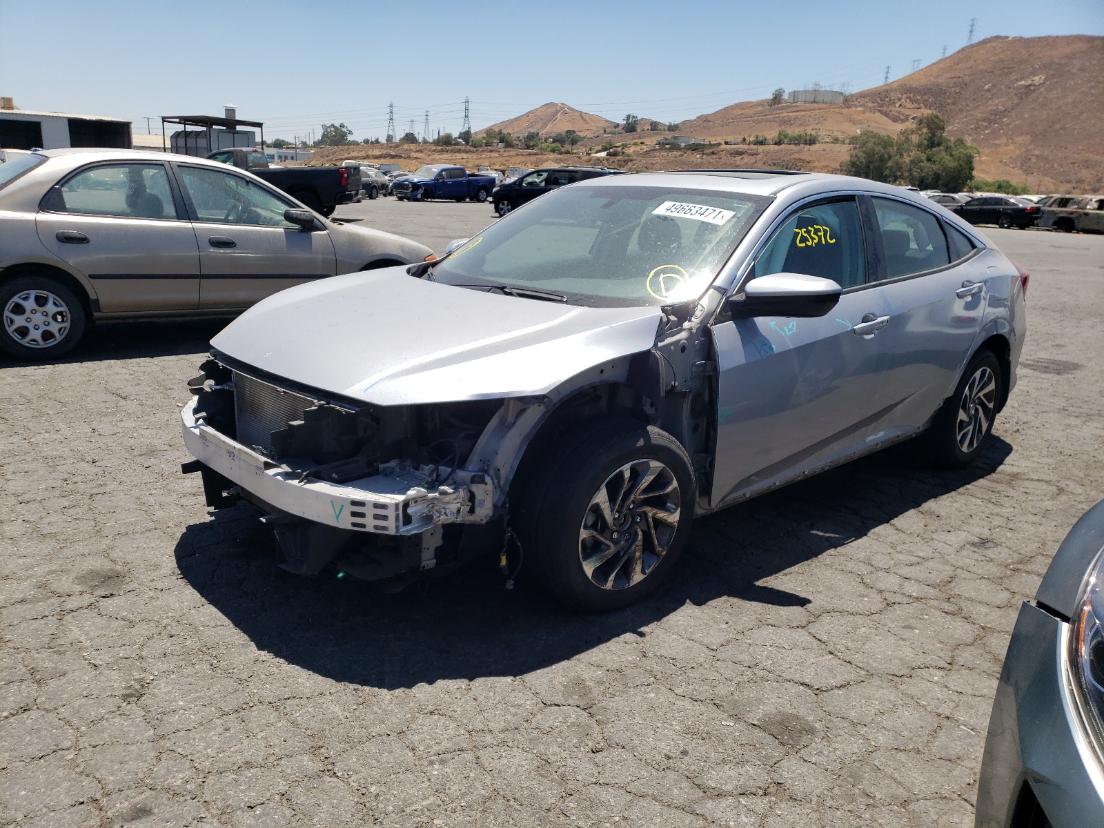 Photo 2 from auction – 2018 HONDA CIVIC EX with VIN 2HGFC2F75JH515298