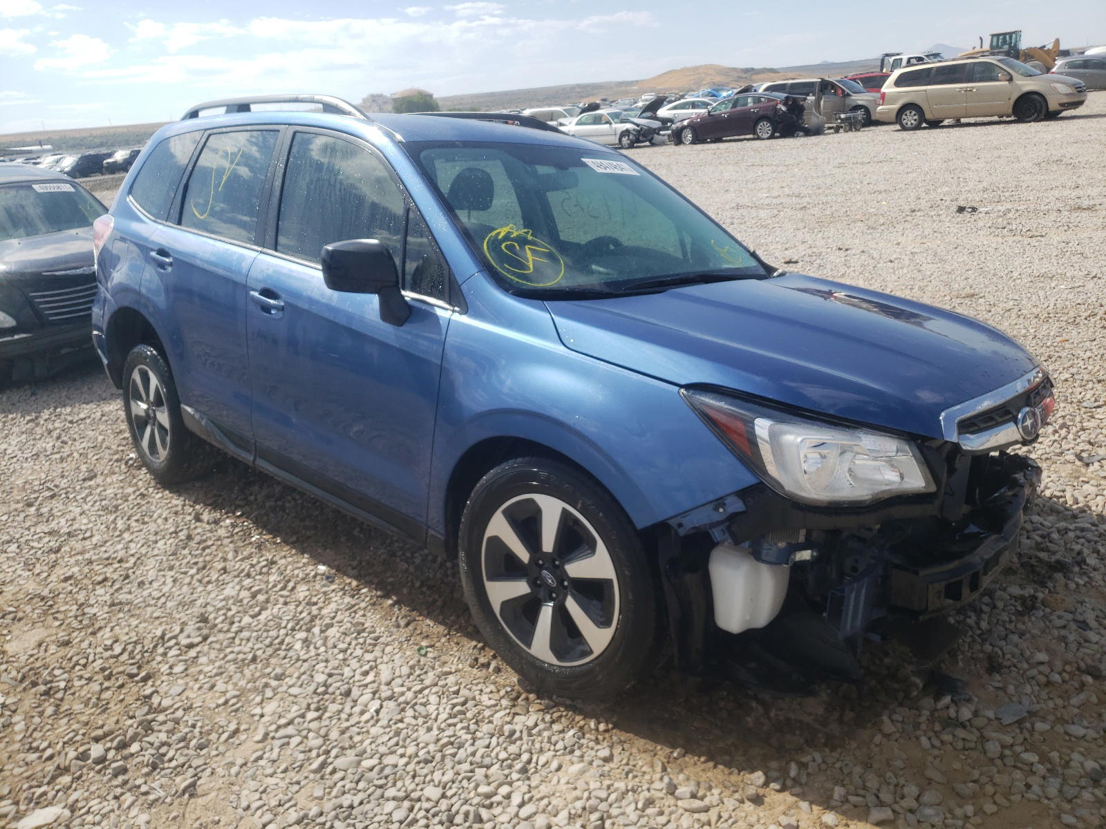 SUBARU FORESTER 2 2017 with VIN JF2SJABC6HH581571 - Photo from auction