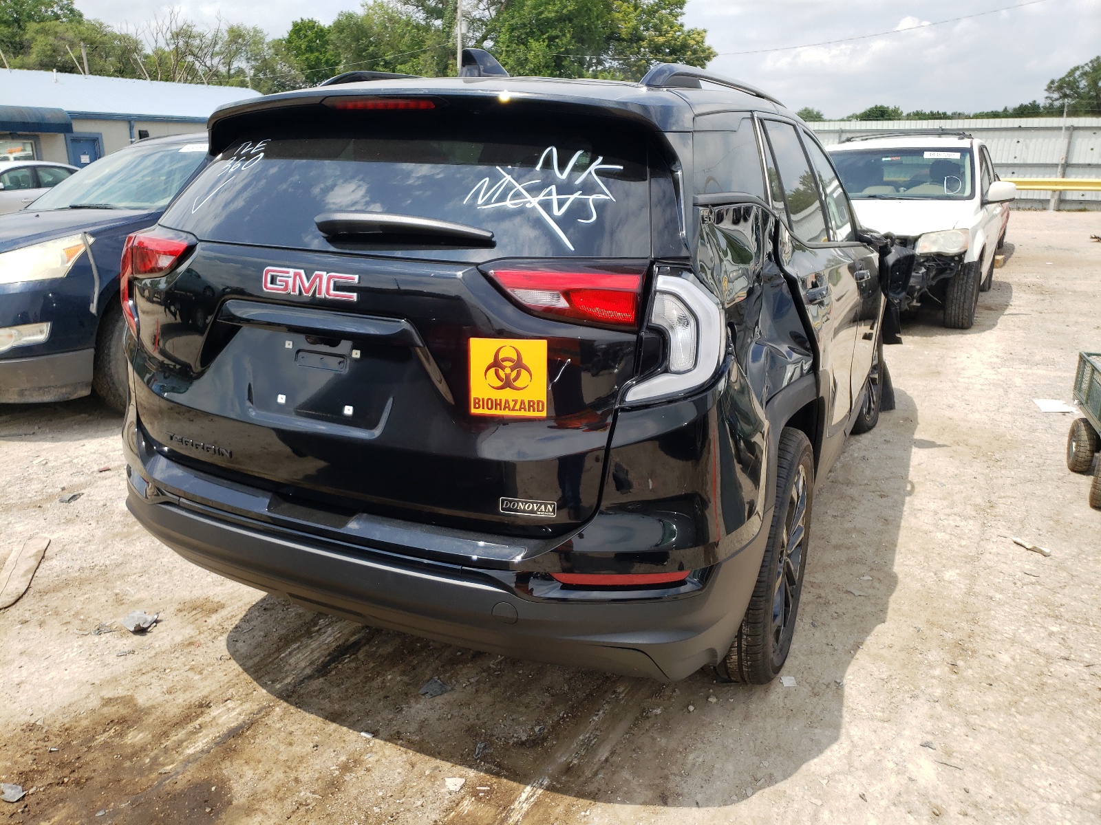 Photo 4 from auction – 2021 GMC TERRAIN SL with VIN 3GKALPEV5ML400917