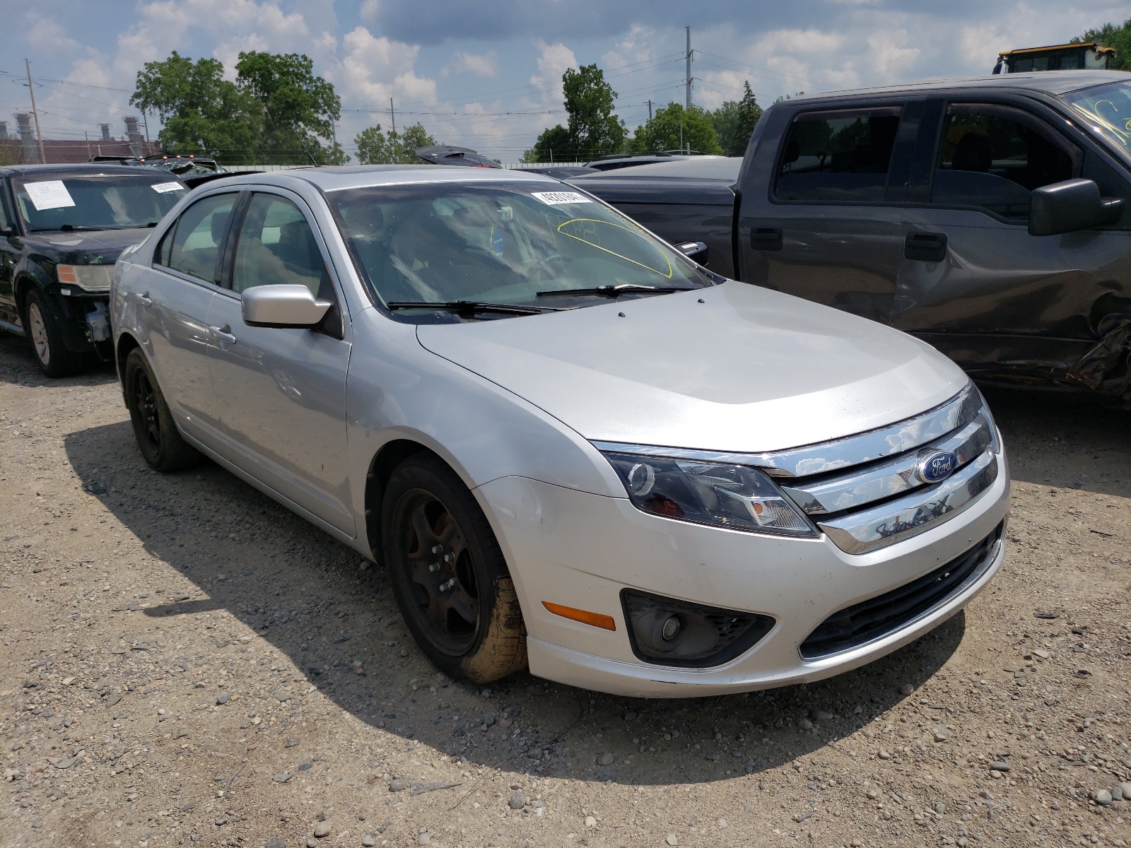 FORD FUSION SE 2011 with VIN 3FAHP0HA4BR217913 - Photo from auction