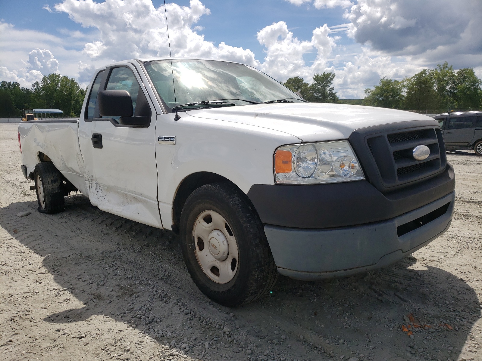 Фото 1 с аукциона – 2007 FORD F150 с VIN 1FTRF12257NA52845