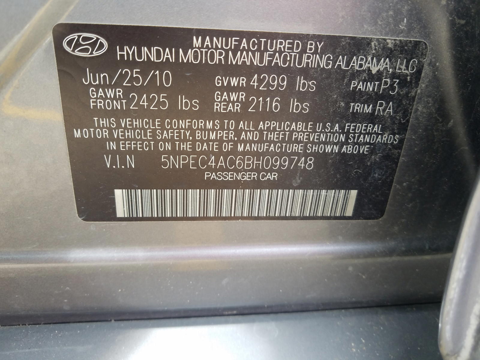 Photo 10 from auction – 2011 HYUNDAI SONATA SE with VIN 5NPEC4AC6BH099748