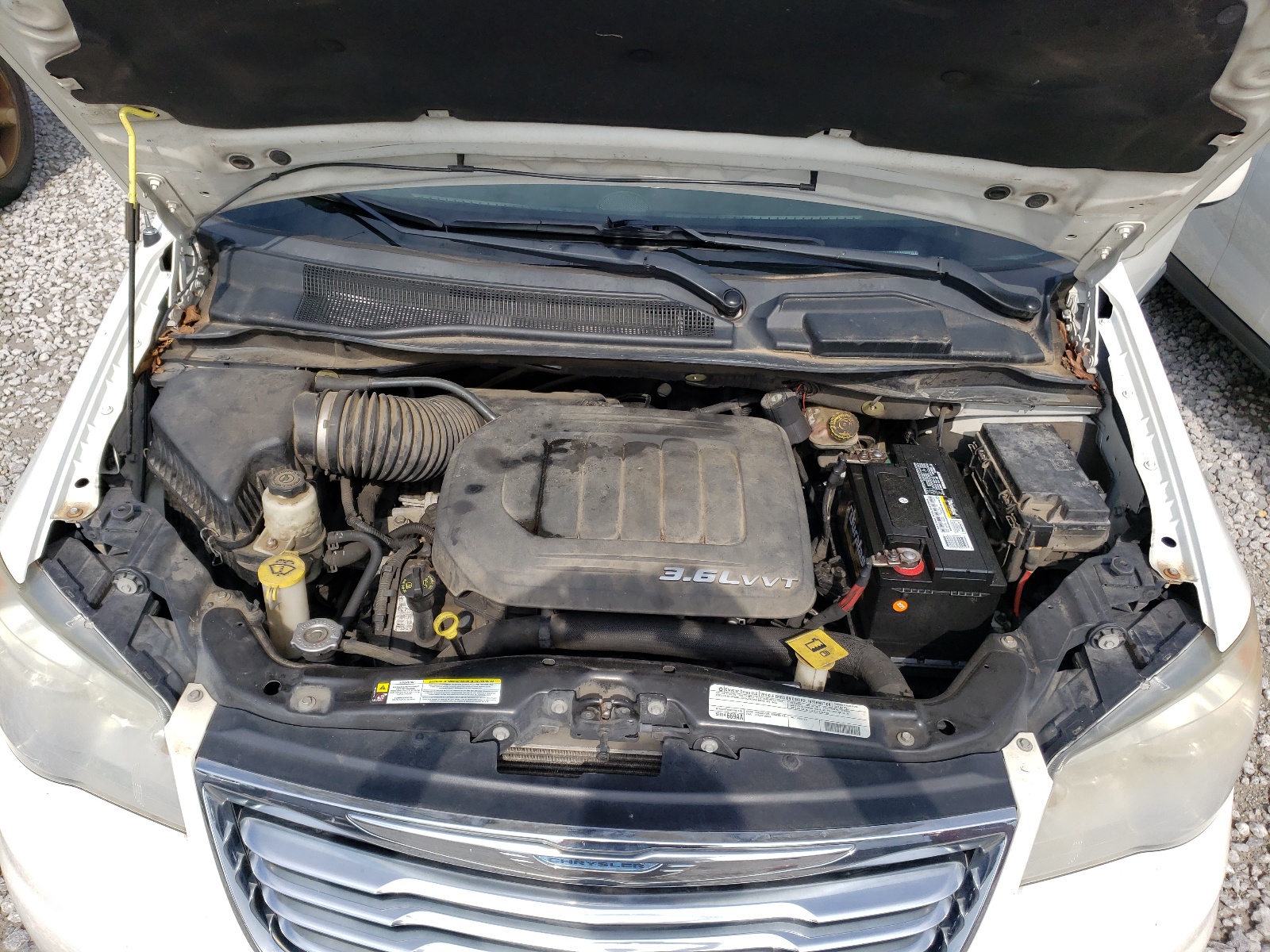 Photo 7 from auction – 2012 CHRYSLER TOWN & COU with VIN 2C4RC1BG0CR351208