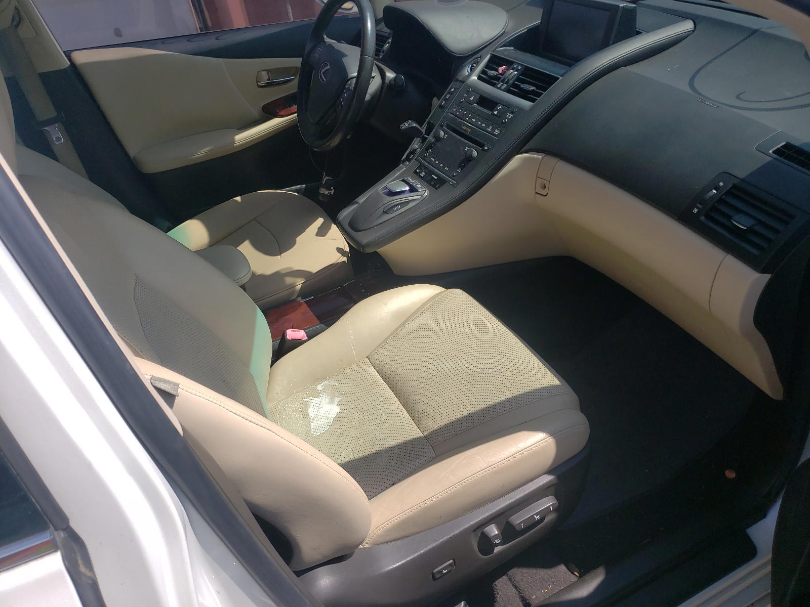 Photo 5 from auction – 2010 LEXUS HS 250H with VIN JTHBB1BA4A2034512