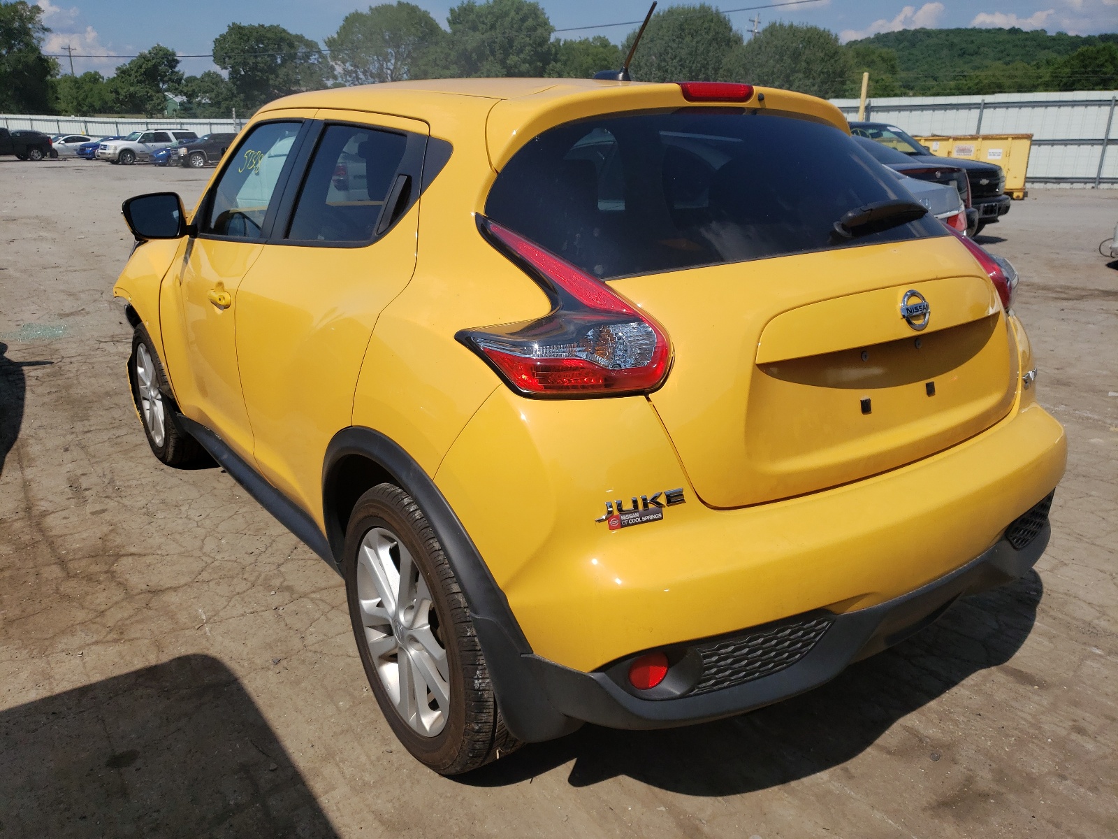 Photo 3 from auction – 2015 NISSAN JUKE S with VIN JN8AF5MV1FT560885