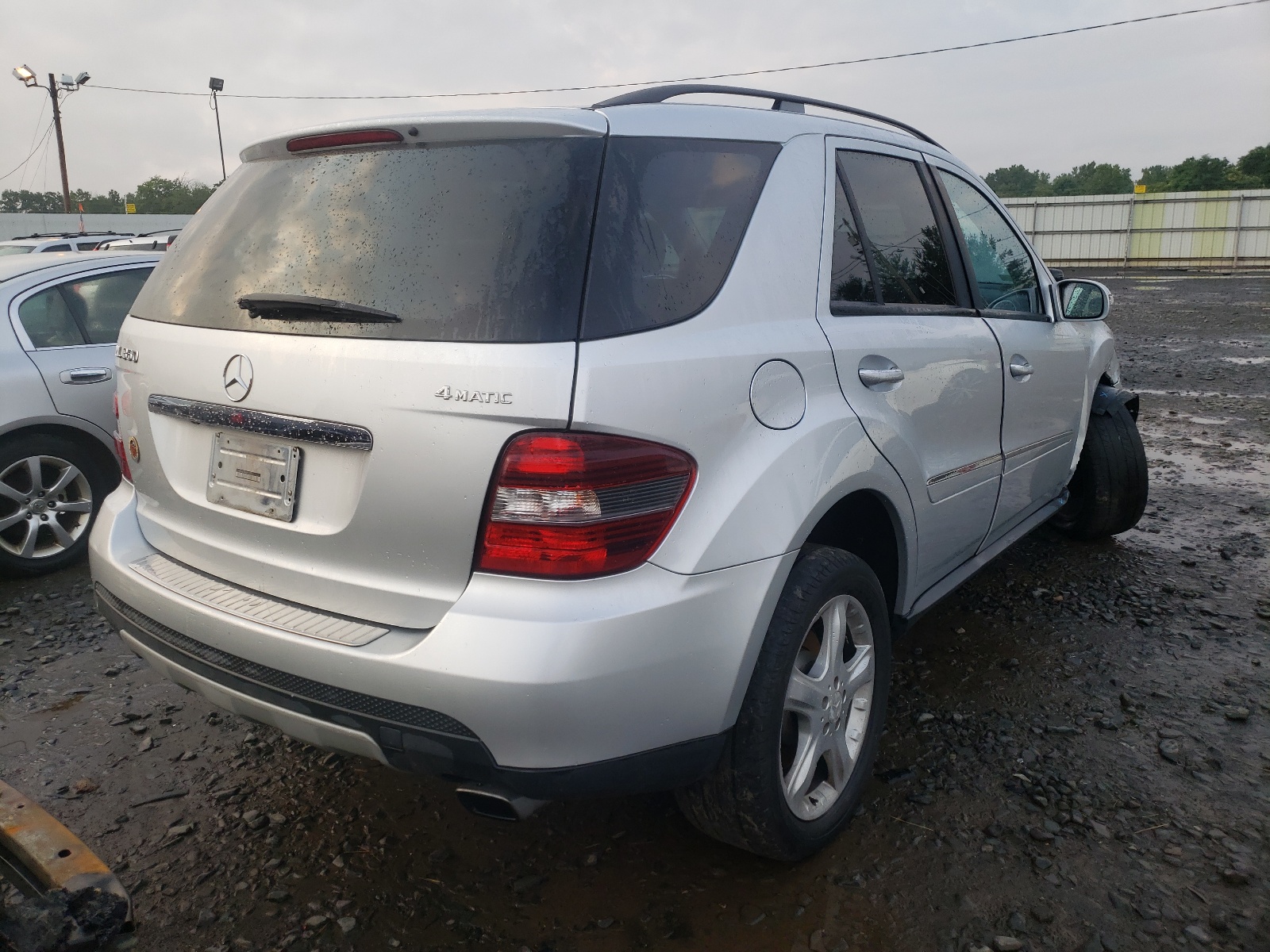Photo 4 from auction – 2008 MERCEDES-BENZ ML 350 with VIN 4JGBB86E98A362575