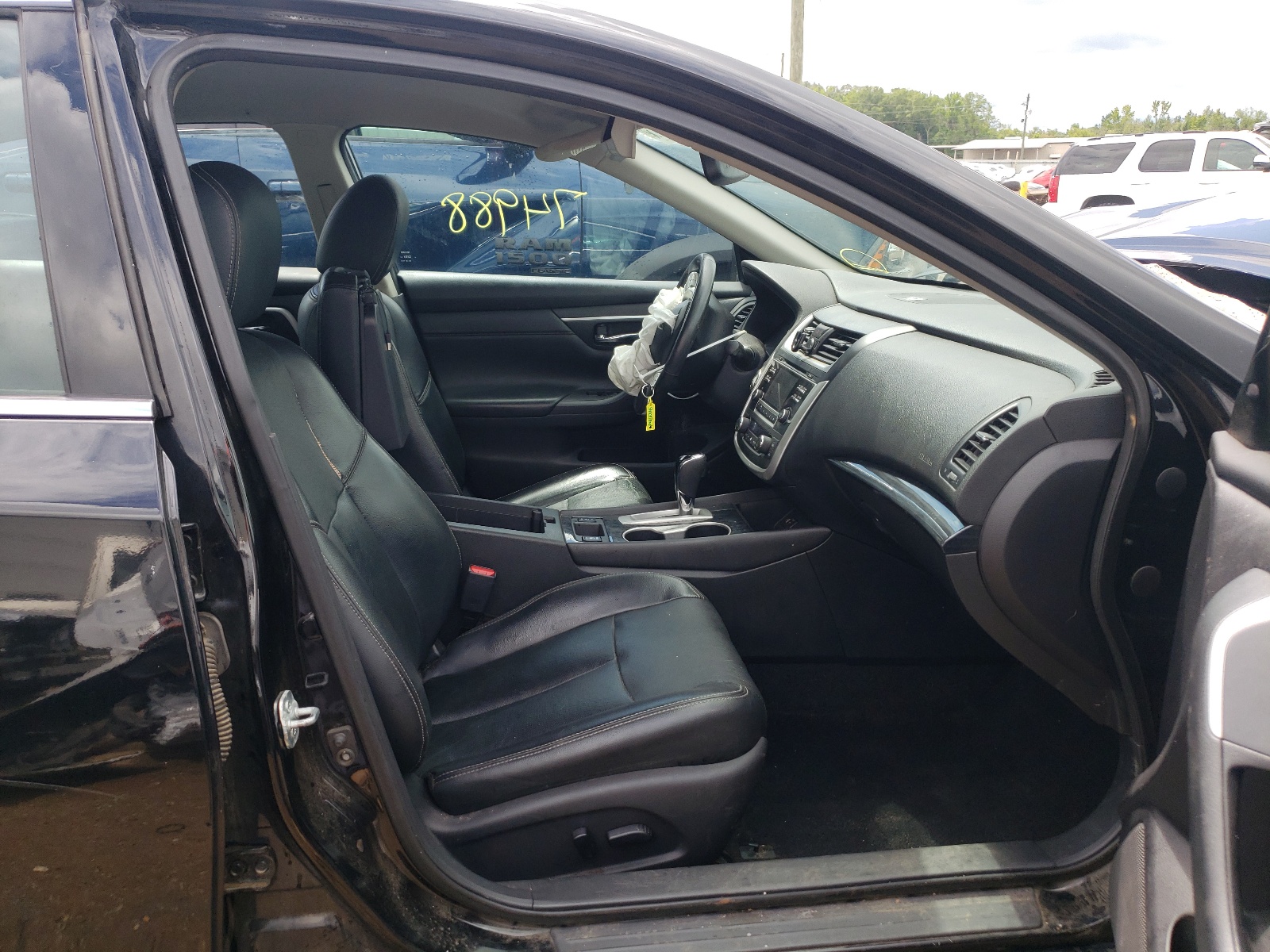 Photo 5 from auction – 2016 NISSAN ALTIMA 2.5 with VIN 1N4AL3AP6GC281177