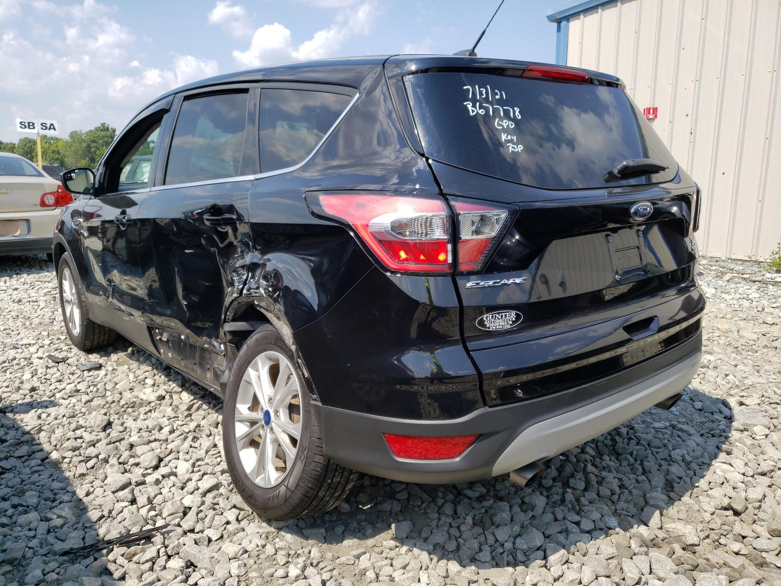 Photo 3 from auction – 2017 FORD ESCAPE SE with VIN 1FMCU0G91HUB67778