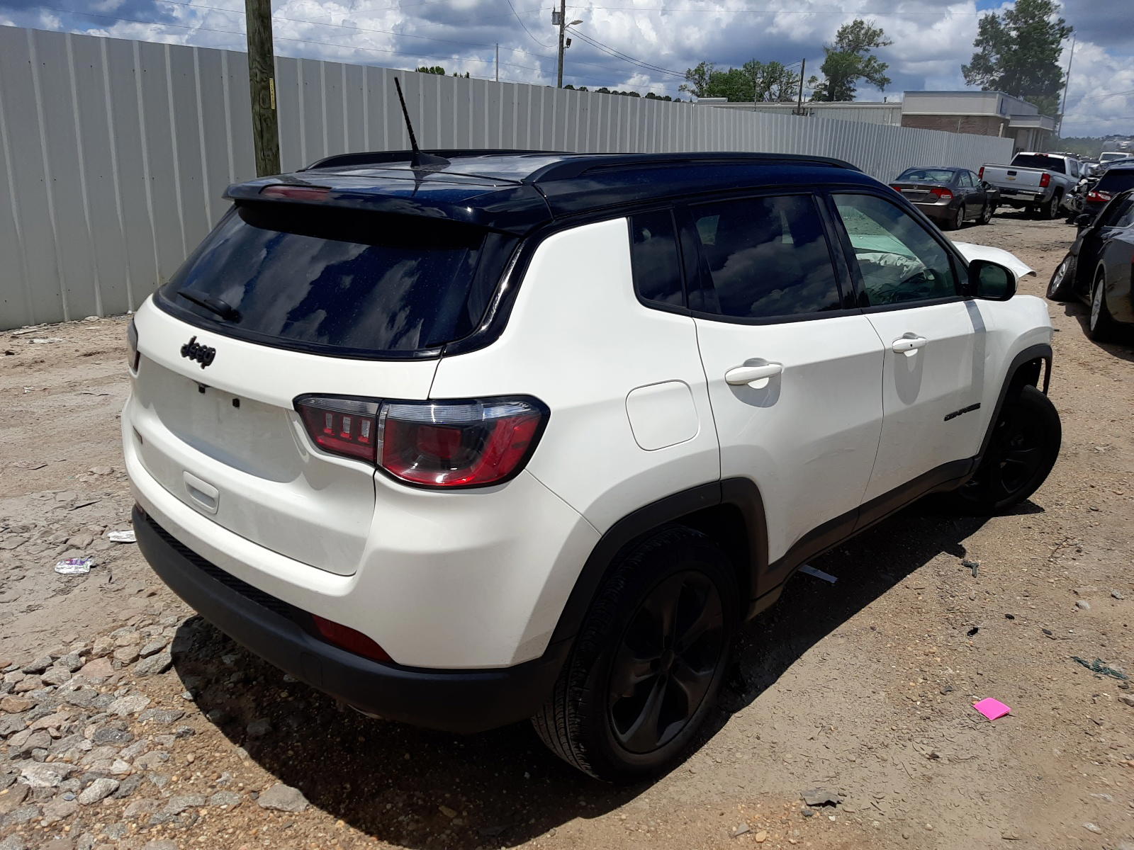 Photo 4 from auction – 2020 JEEP COMPASS LA with VIN 3C4NJCBB4LT205816