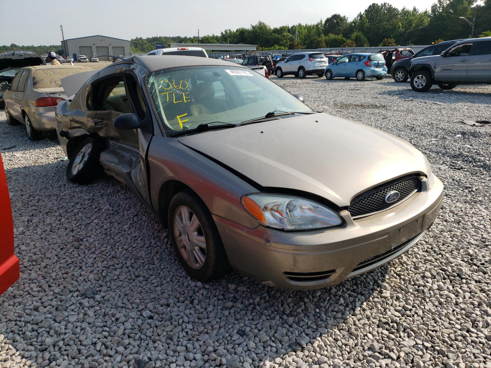 FORD TAURUS SE 2005 with VIN 1FAFP53U95A159527 - Photo from auction