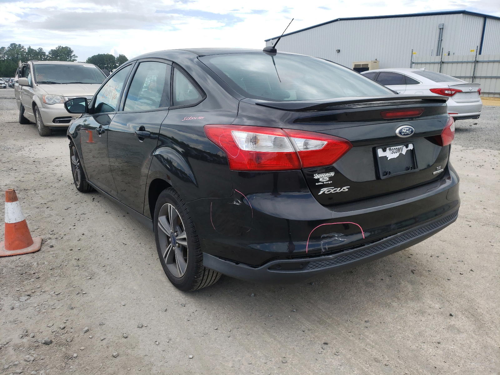 Photo 3 from auction – 2014 FORD FOCUS SE with VIN 1FADP3F25EL353384