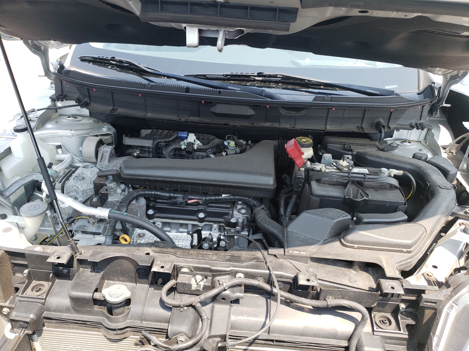 Photo 7 from auction – 2016 NISSAN ROGUE S with VIN KNMAT2MV9GP676297