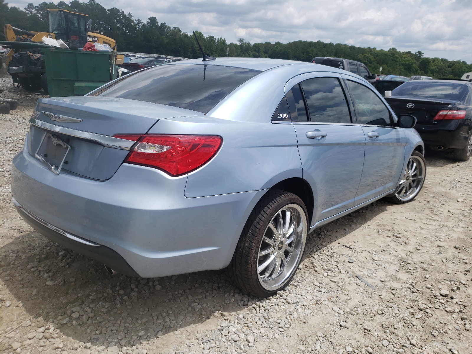 Photo 4 from auction – 2014 CHRYSLER 200 LX with VIN 1C3CCBAG6EN178814