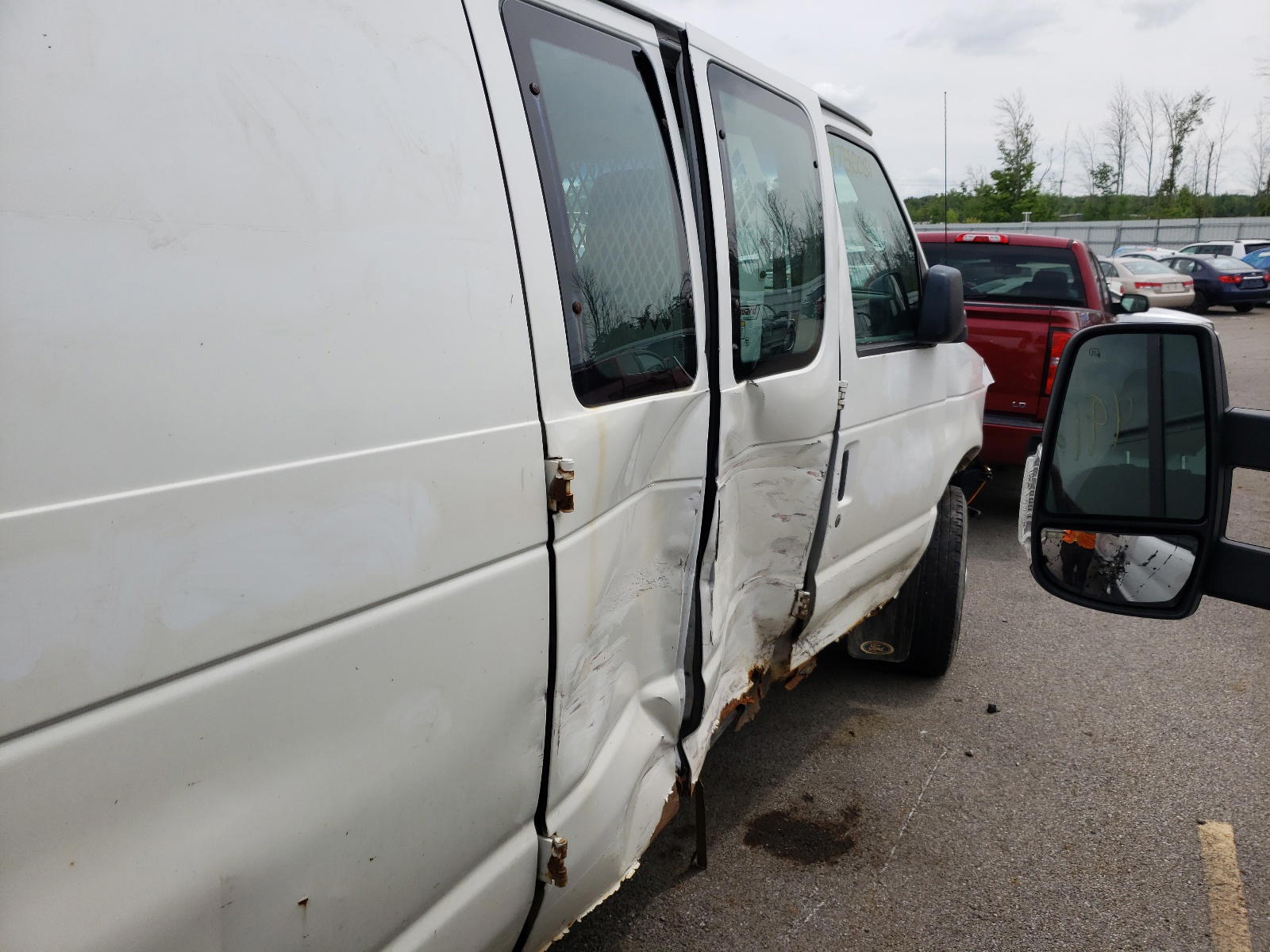 Photo 6 from auction – 2011 FORD ECONOLINE with VIN 1FTNS2EW0BDA31222