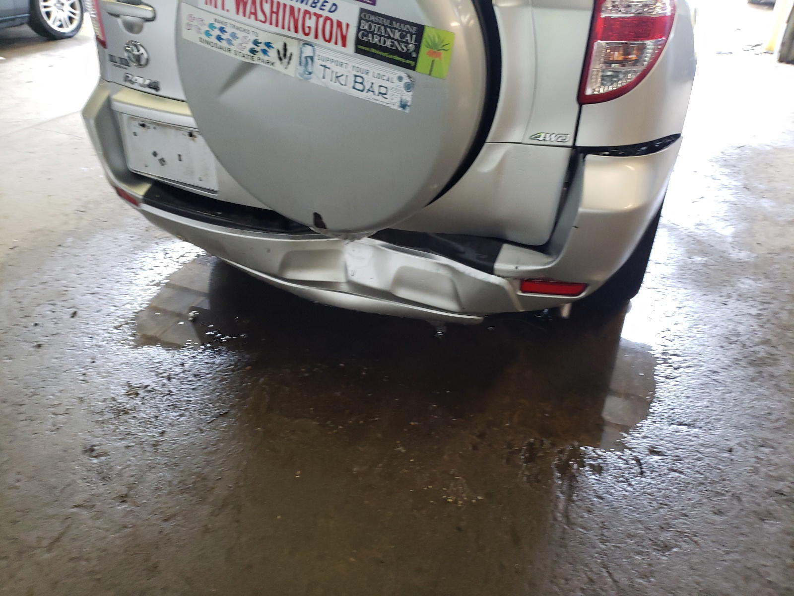 Photo 9 from auction – 2011 TOYOTA RAV4 with VIN 2T3BF4DV7BW095613
