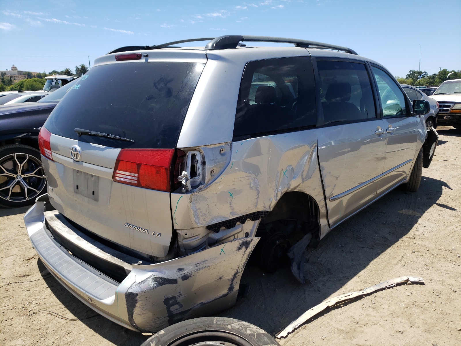 Photo 4 from auction – 2005 TOYOTA SIENNA CE with VIN 5TDZA23C75S356228