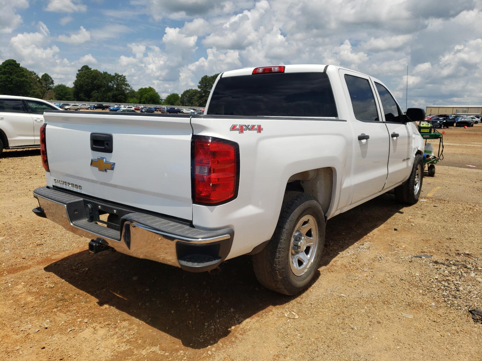 Photo 4 from auction – 2014 CHEVROLET SILVERADO with VIN 3GCUKPEH7EG240331