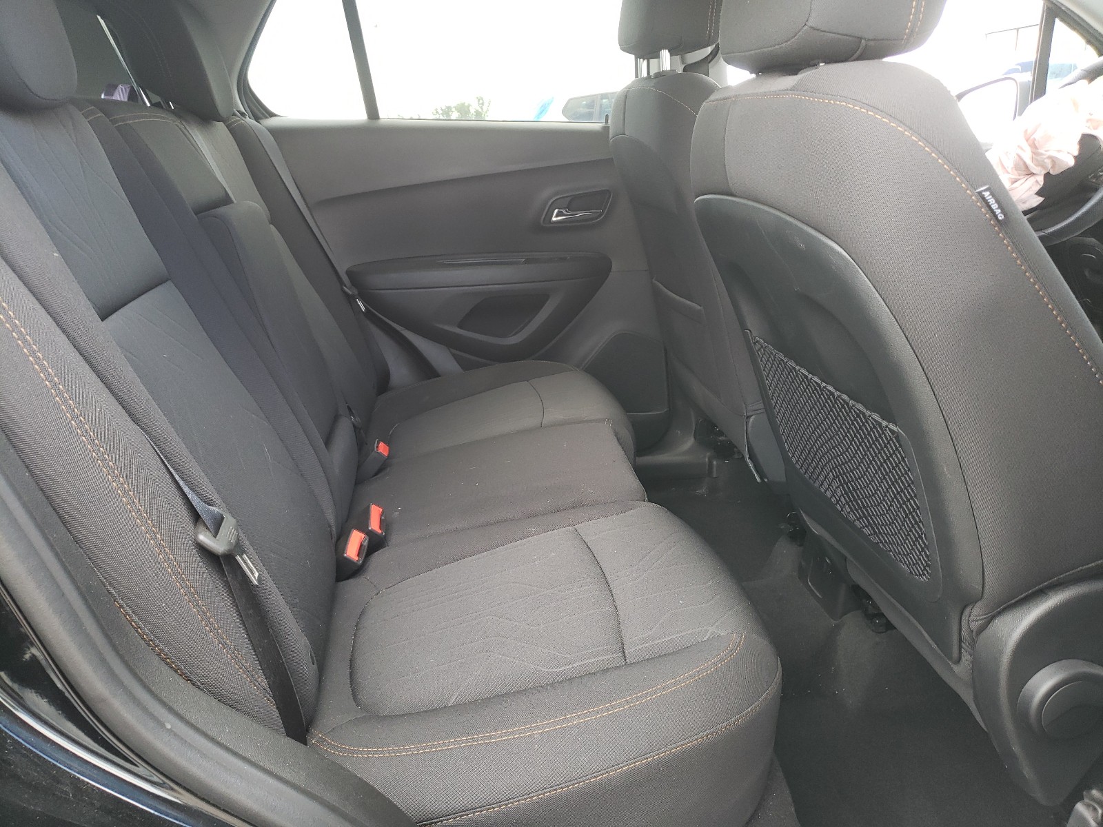 Photo 6 from auction – 2018 CHEVROLET TRAX 1LT with VIN 3GNCJLSB7JL291604