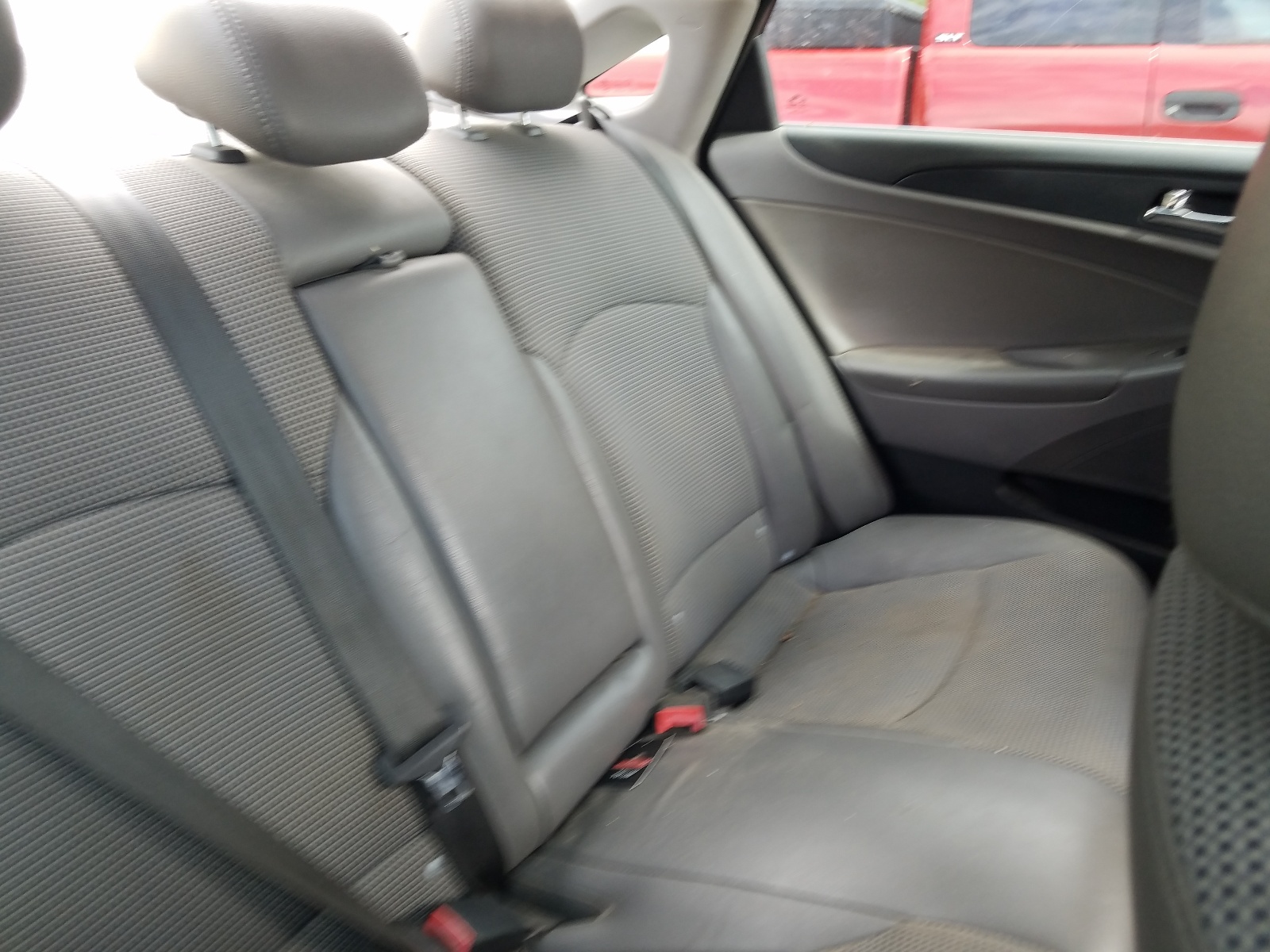 Zdjęcie 6 z aukcji – 2011 HYUNDAI SONATA SE z VIN 5NPEC4AC6BH099748