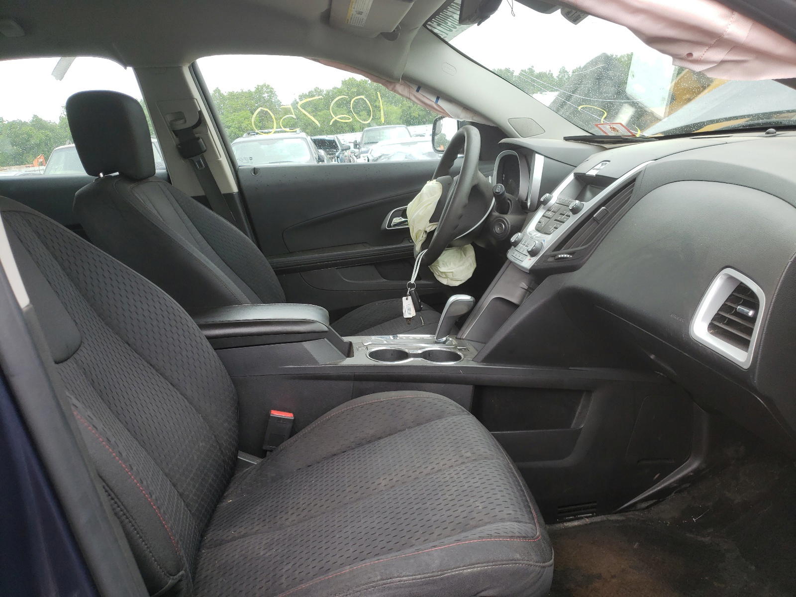 Photo 5 from auction – 2014 CHEVROLET EQUINOX LS with VIN 2GNFLEEK5E6318968