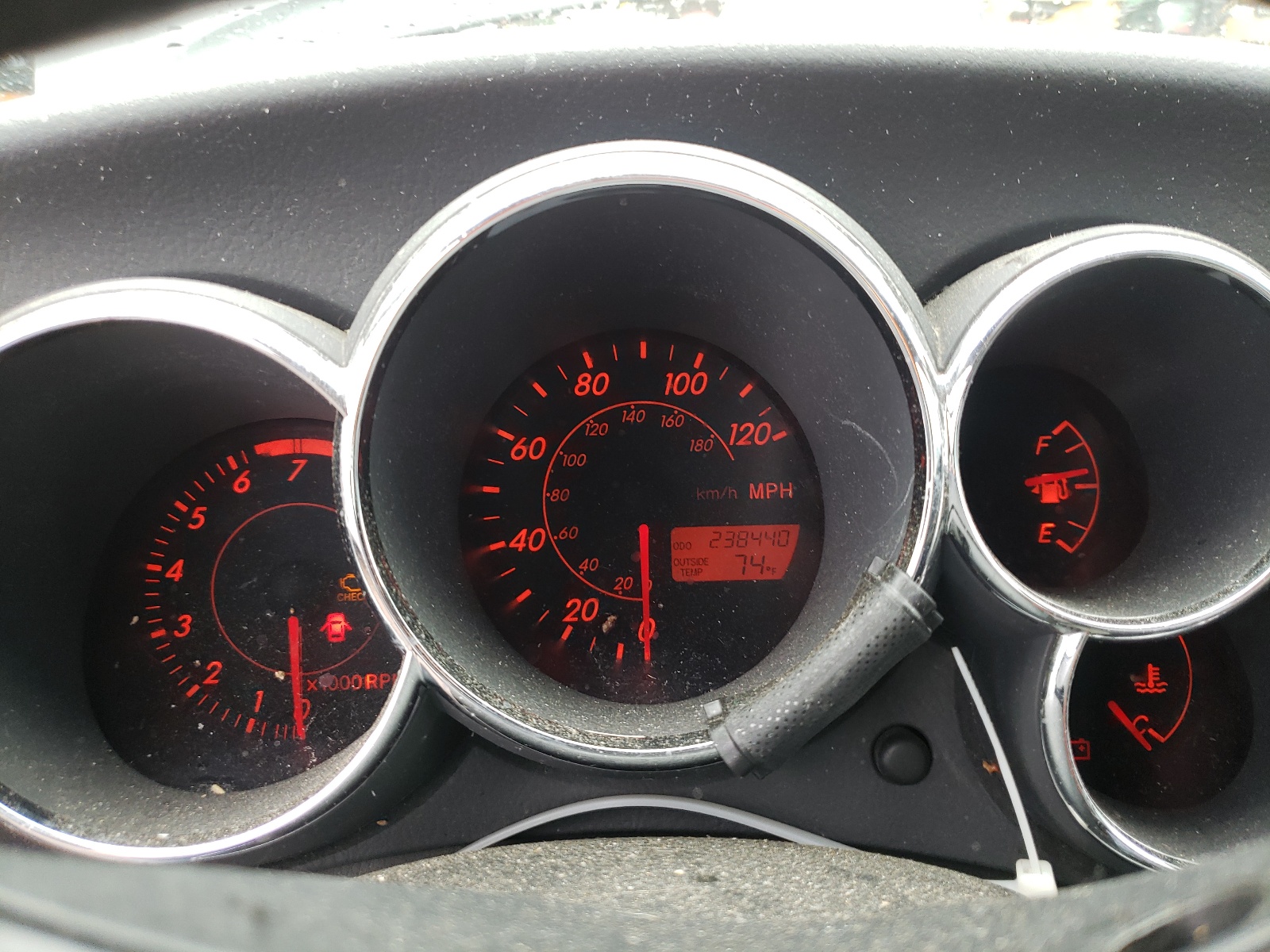 Photo 8 from auction – 2003 PONTIAC VIBE with VIN 5Y2SL62853Z458882