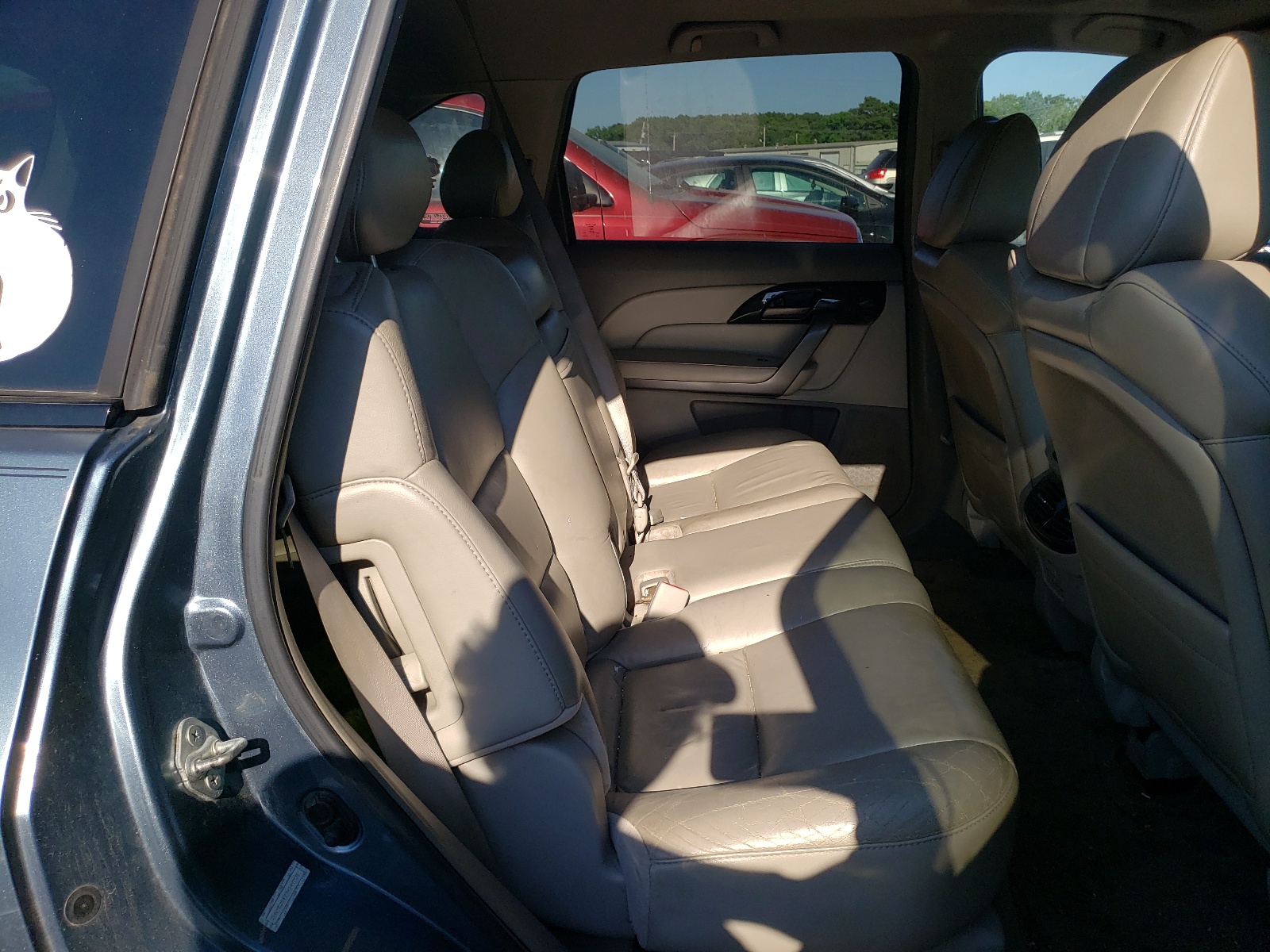 Photo 6 from auction – 2007 ACURA MDX with VIN 2HNYD28427H549208