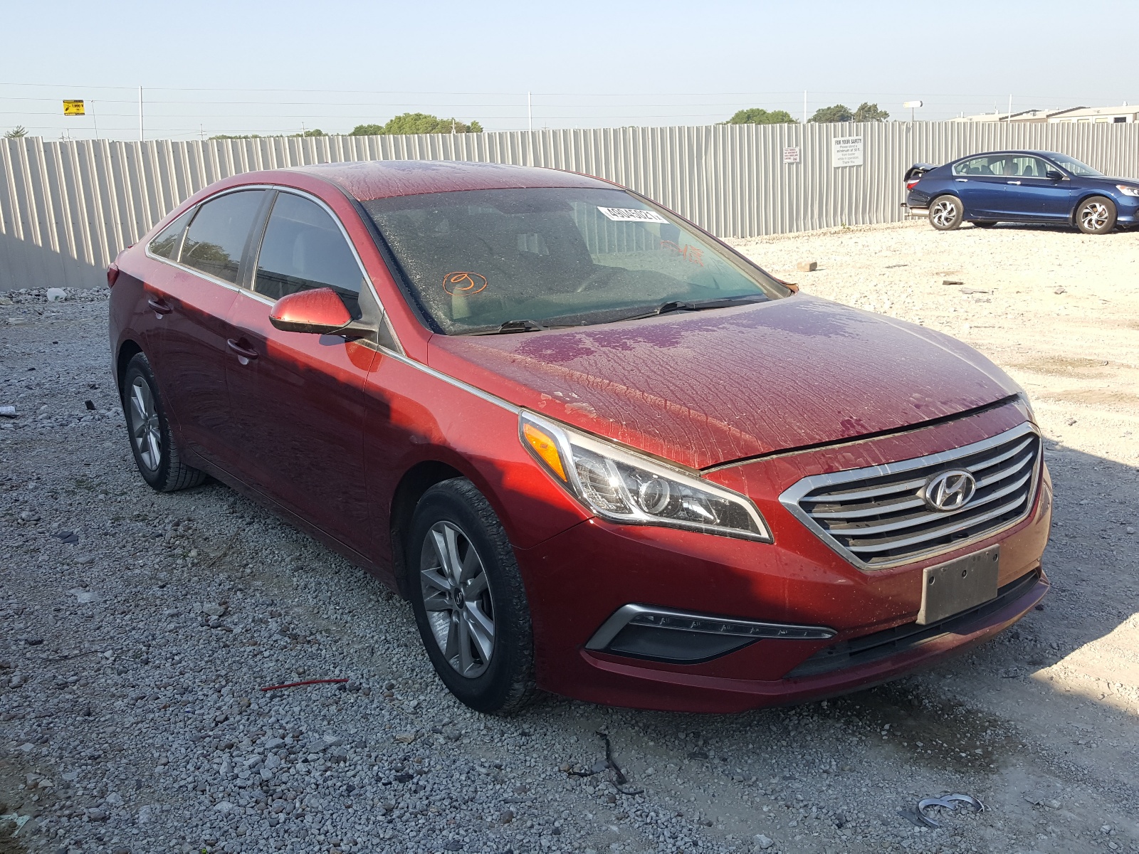 HYUNDAI SONATA SE 2015 with VIN 5NPE24AF5FH005748 - Photo from auction