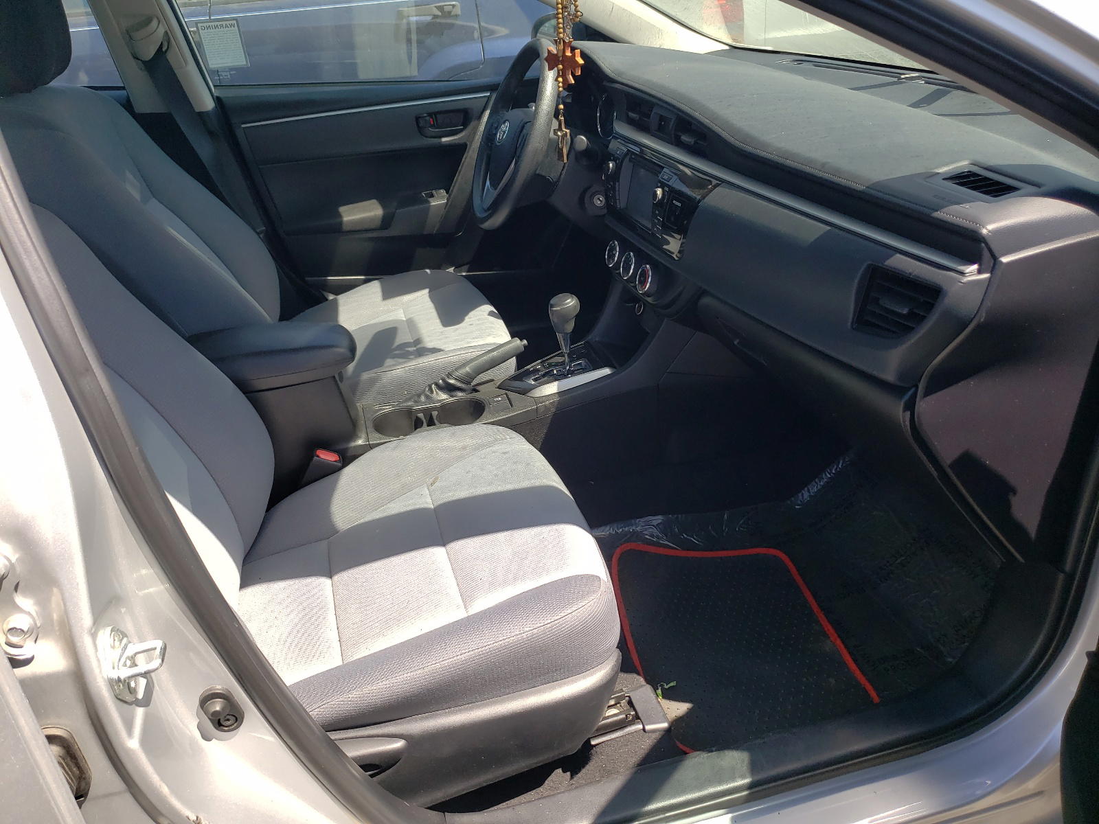 Photo 5 from auction – 2016 TOYOTA COROLLA L with VIN 5YFBURHE8GP456300
