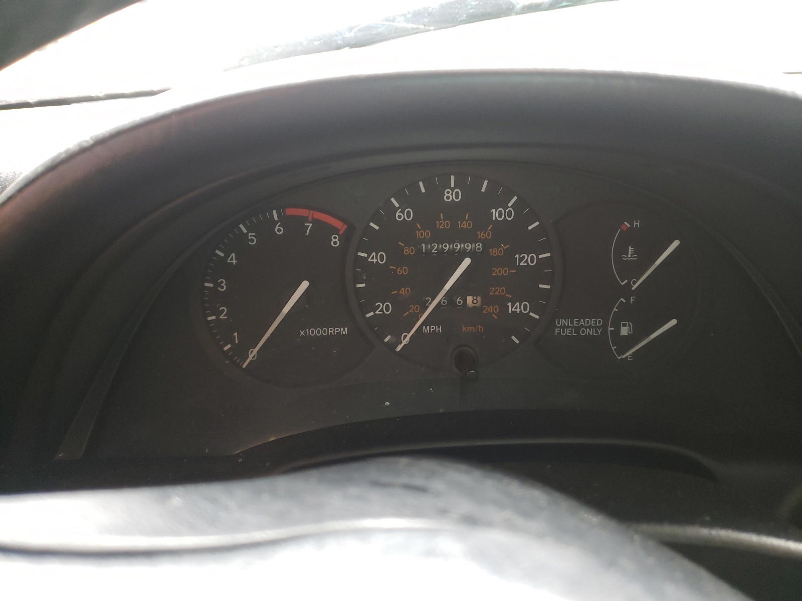 Photo 8 from auction – 1997 TOYOTA CELICA with VIN JT5FG02TXV0045883