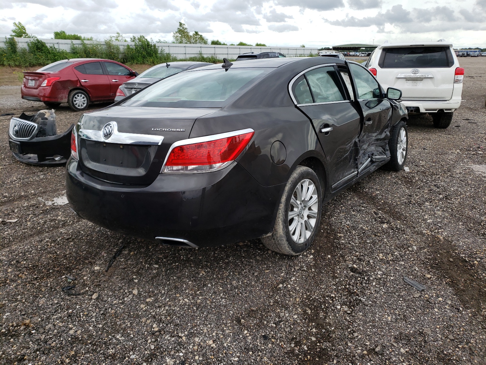 Фото 4 с аукциона – 2013 BUICK LACROSSE с VIN 1G4GC5E39DF239941