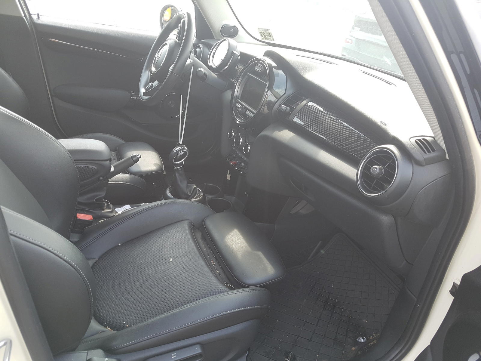 Photo 5 from auction – 2018 MINI COOPER S with VIN WMWXU3C56J2F50319