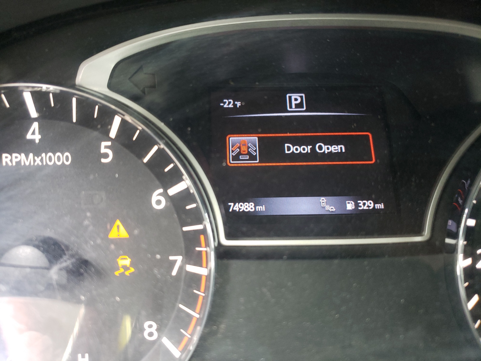 Photo 8 from auction – 2016 NISSAN ALTIMA 2.5 with VIN 1N4AL3AP6GC281177