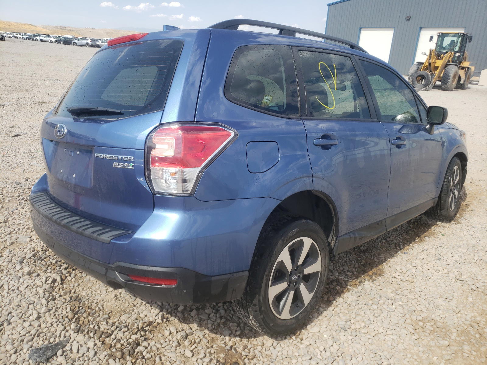 Photo 4 from auction – 2017 SUBARU FORESTER 2 with VIN JF2SJABC6HH581571
