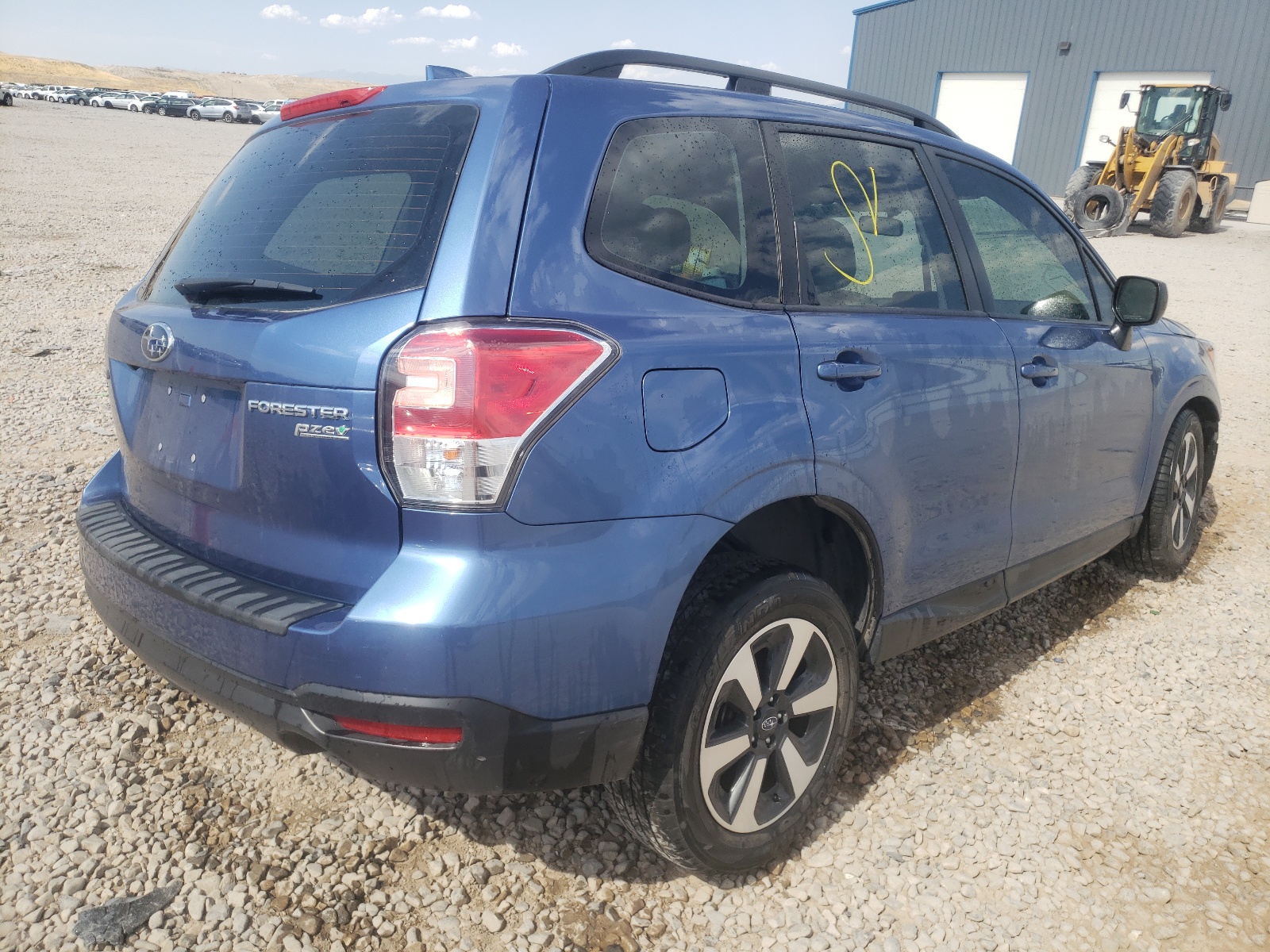 Фото 4 с аукциона – 2017 SUBARU FORESTER 2 с VIN JF2SJABC6HH581571