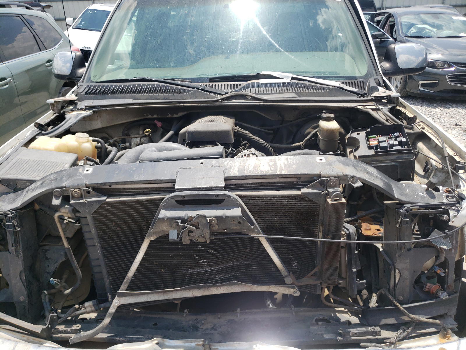 Photo 7 from auction – 1999 CHEVROLET SILVERADO with VIN 2GCEC19T3X1227004