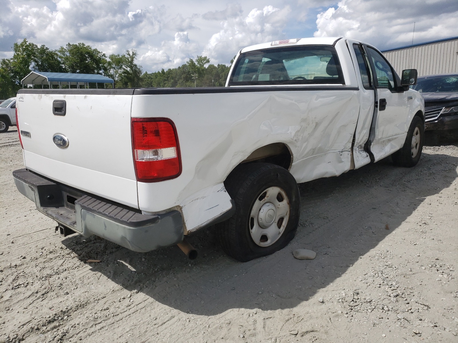 Фото 4 с аукциона – 2007 FORD F150 с VIN 1FTRF12257NA52845