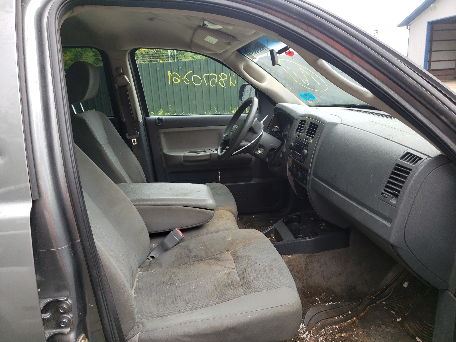 Photo 5 from auction – 2006 DODGE DAKOTA QUA with VIN 1D7HW48N96S664843