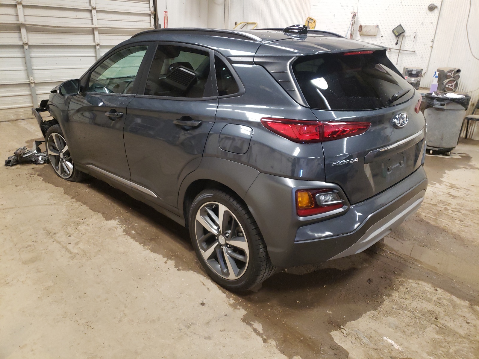 Photo 3 from auction – 2018 HYUNDAI KONA LIMIT with VIN KM8K3CA54JU066987