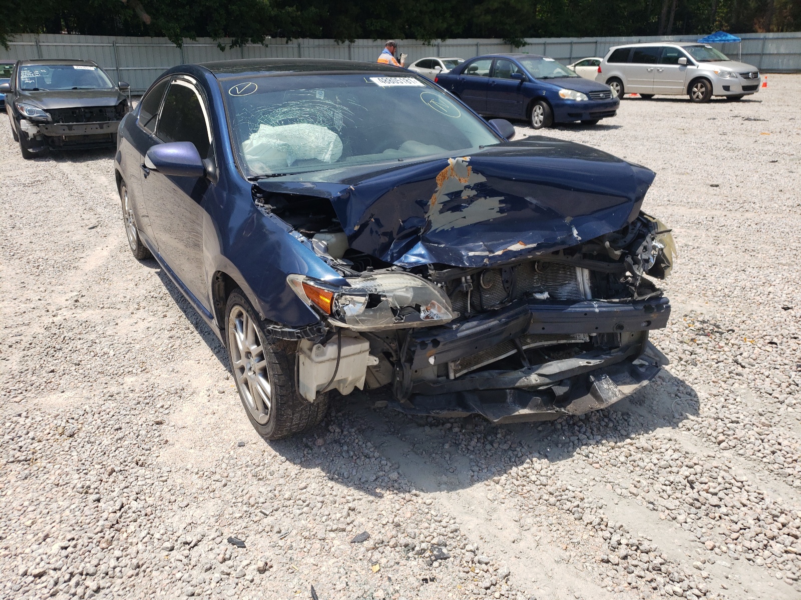 Photo 9 from auction – 2005 TOYOTA SCION TC with VIN JTKDE177350037295