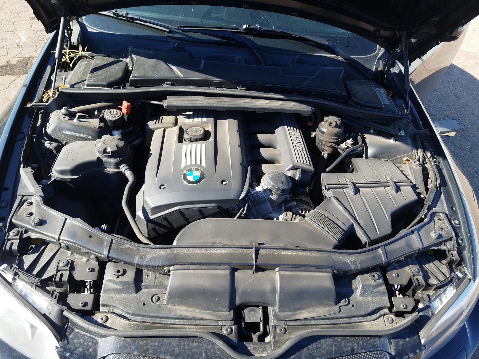 Photo 7 from auction – 2011 BMW 328 I with VIN WBAKE3C50BE768826