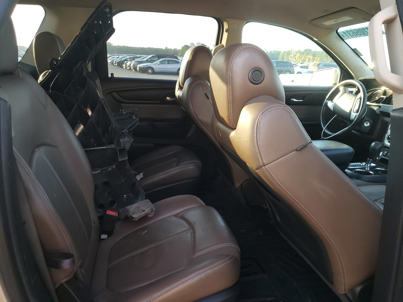 Photo 6 from auction – 2014 GMC ACADIA SLT with VIN 1GKKRRKD3EJ304299