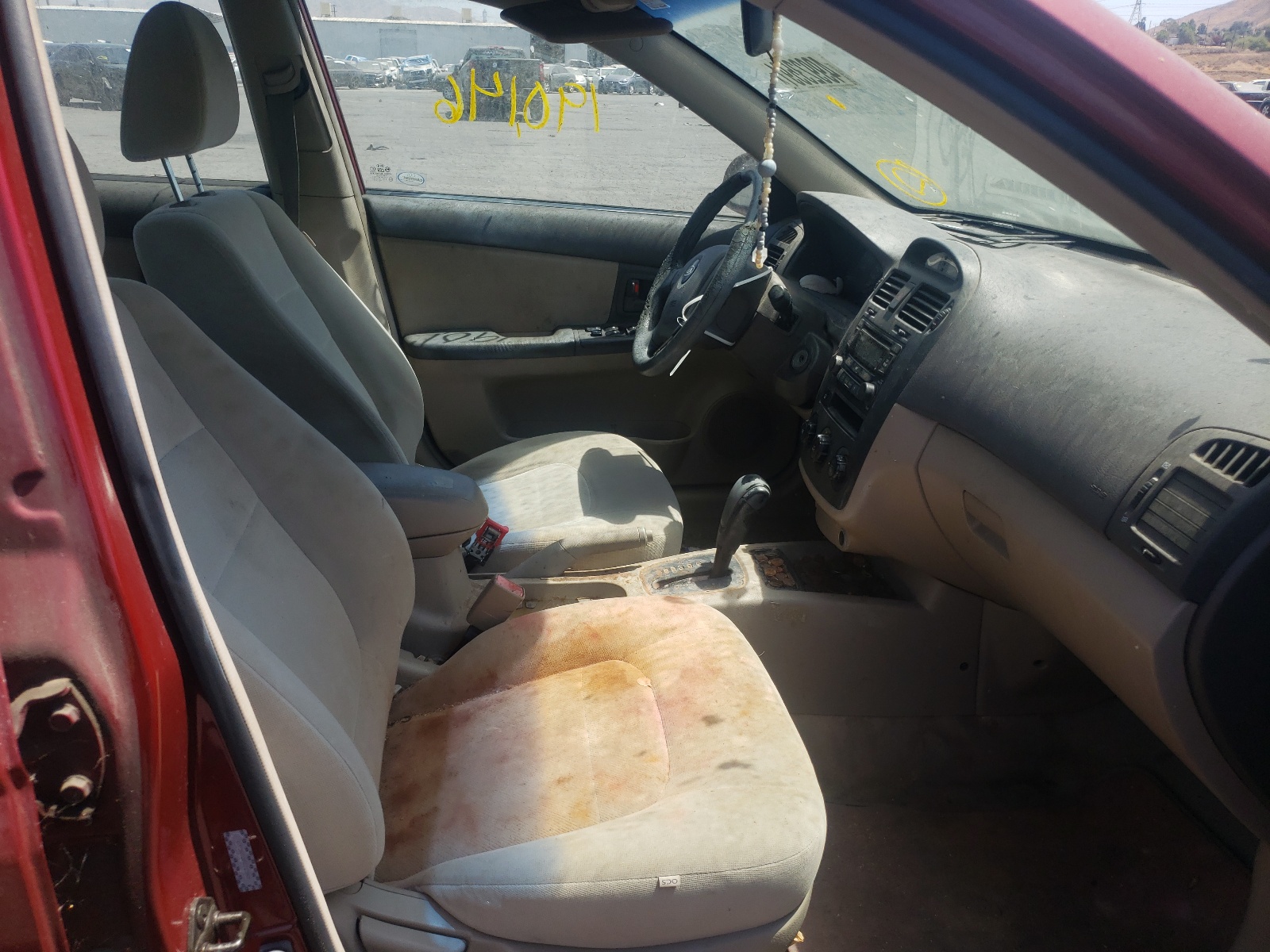 Photo 5 from auction – 2005 KIA SPECTRA LX with VIN KNAFE121855197451