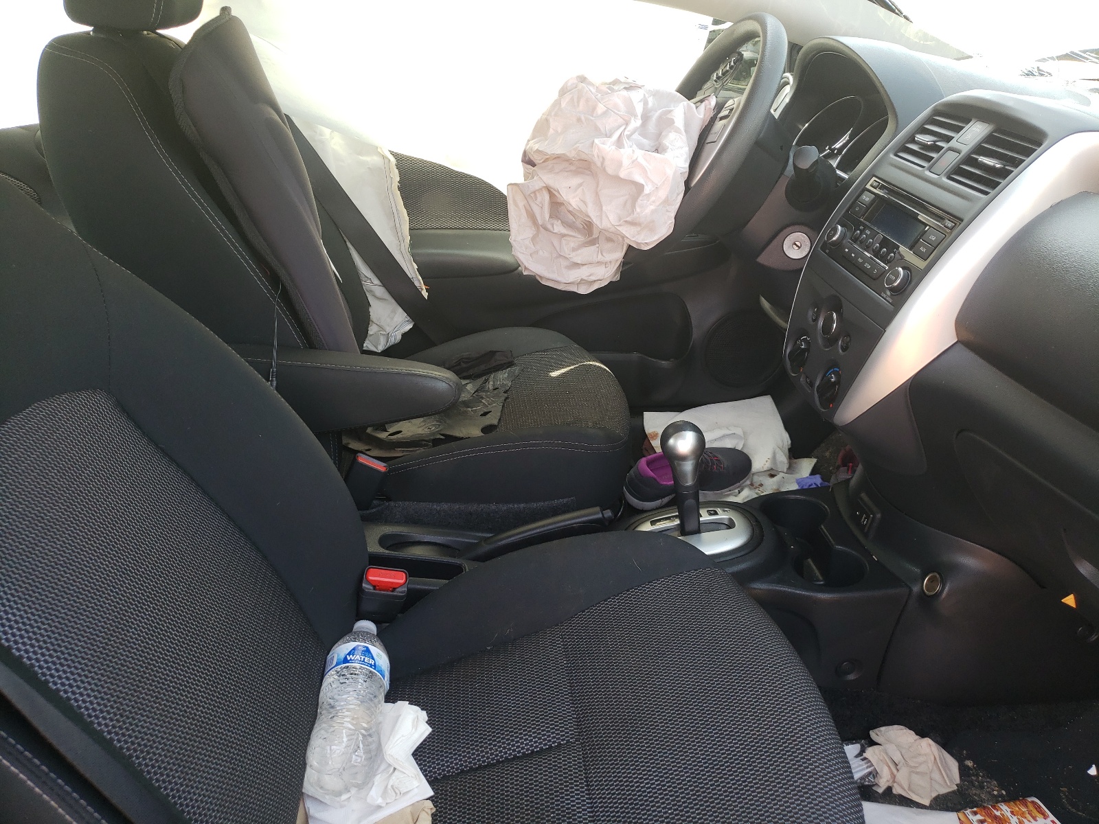 Photo 5 from auction – 2017 NISSAN VERSA S with VIN 3N1CN7AP6HL868945